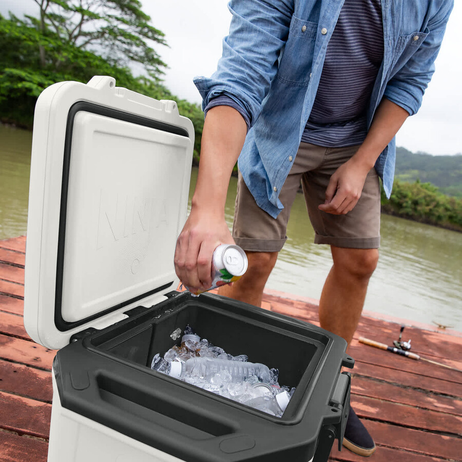 paquete de hielera ninja frostvault de 30 cuartos28 litros paquete de hielo y botella thirsti